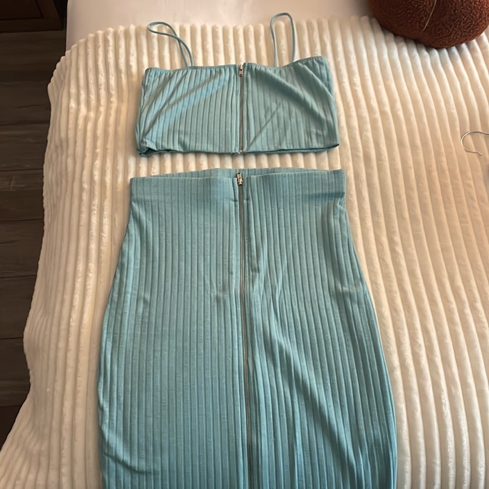 Forever 21 two piece set